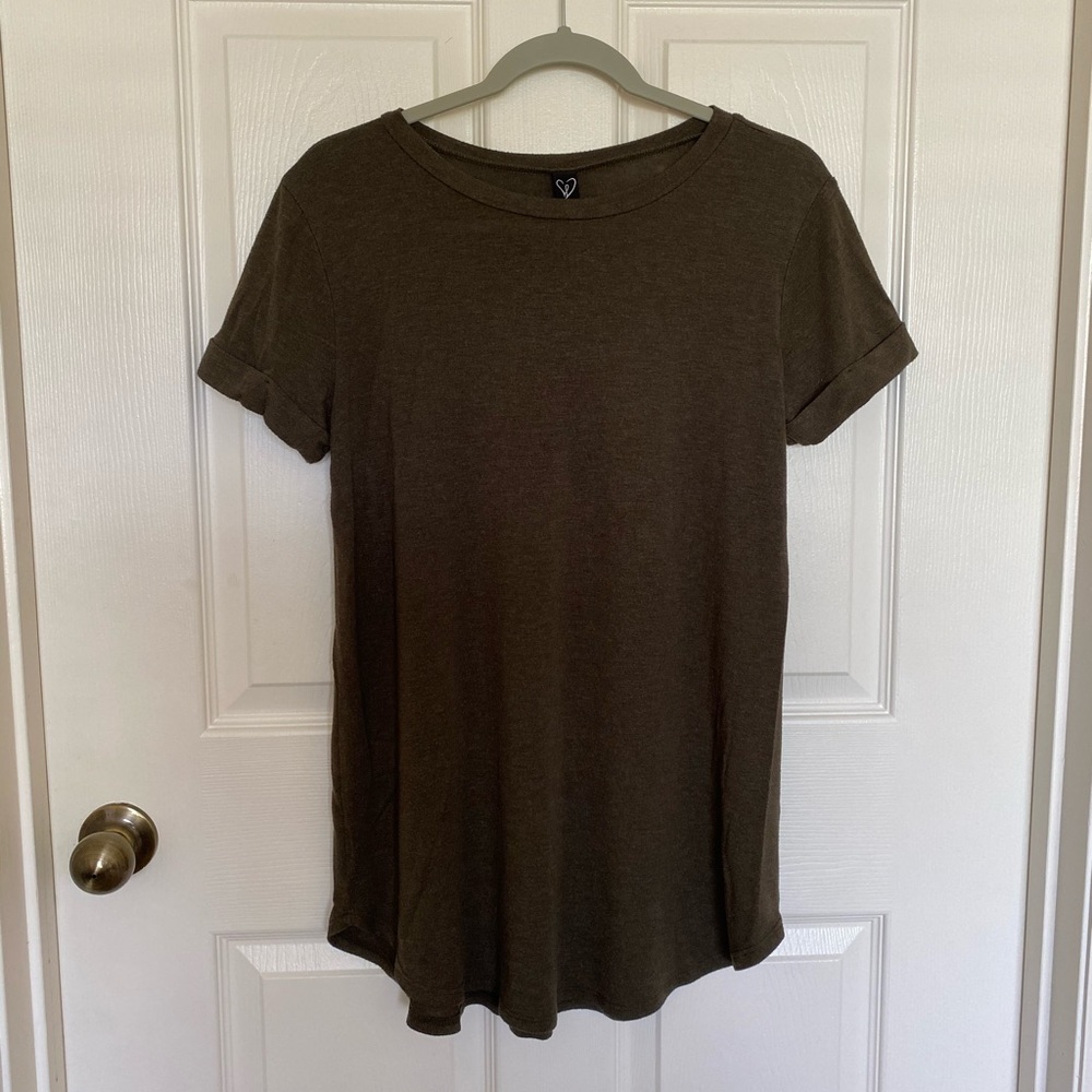 soft olive green tunic (t-shirt dress)